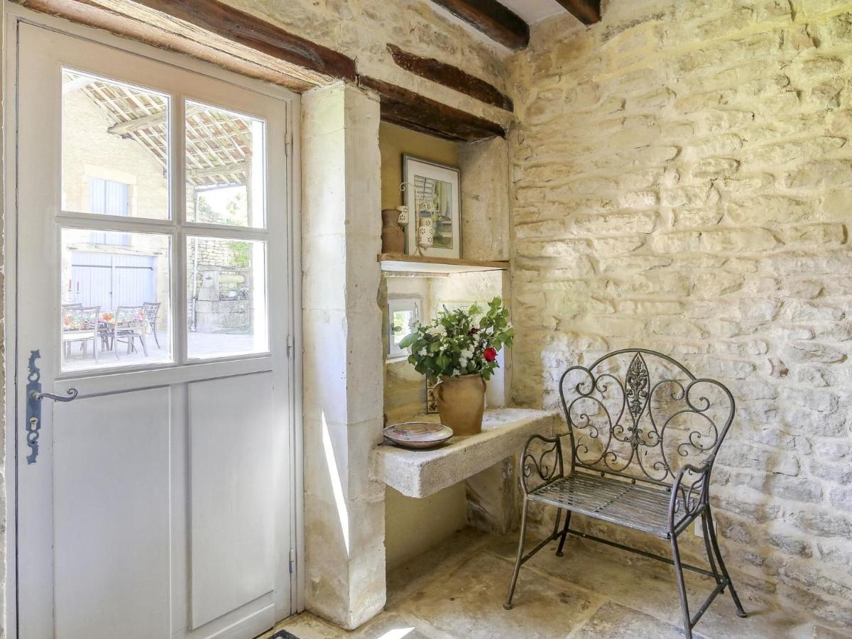 Burgundian Farmhouse In Talon With Fireplace Екстериор снимка