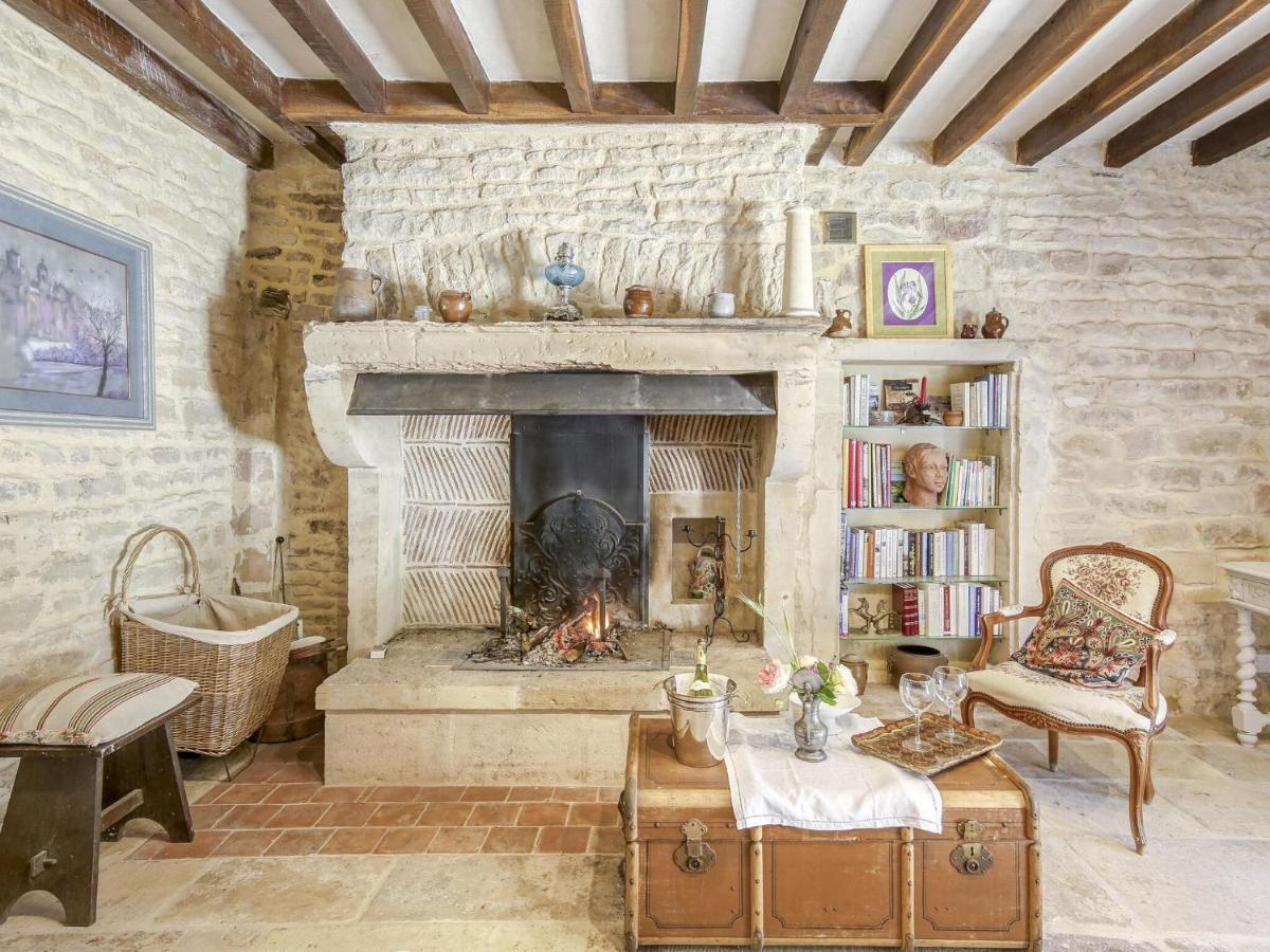 Burgundian Farmhouse In Talon With Fireplace Екстериор снимка